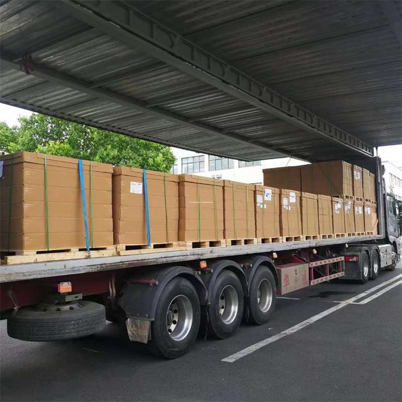 黑龙江齐齐哈尔依安县到新疆喀什叶城县物流公司黑龙江齐齐哈尔依安县至新疆喀什叶城县物流专线往返运输